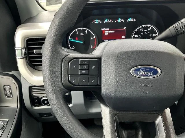2026 Ford F-350 Super Duty XL - Photo 54