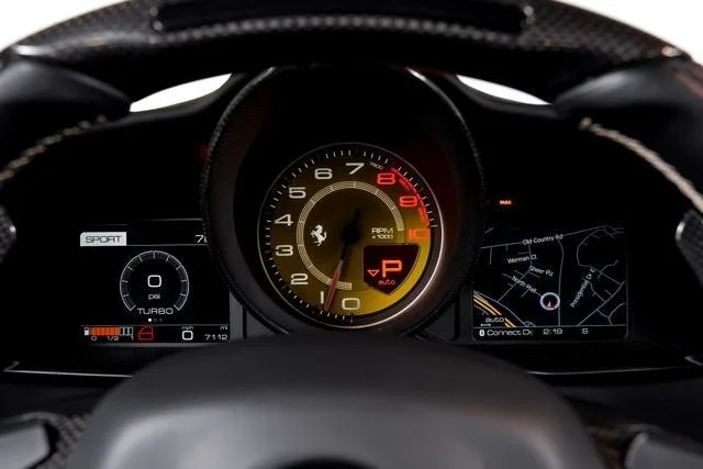 Certified Used 2018 Bianco Avus Ferrari  image 33