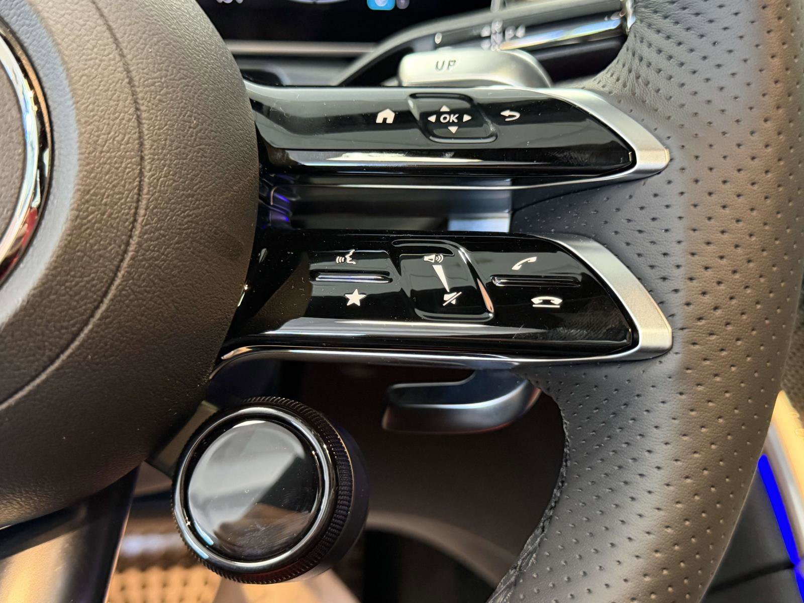 New 2026 MANUFAKTUR Alpine Grey Mercedes-Benz AMG® C 43 4MATIC® Sedan image 64