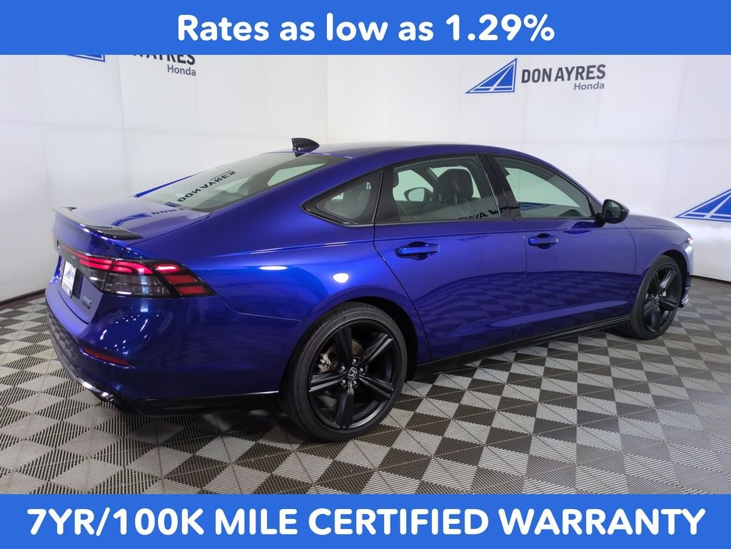 Certified Used 2023 Still Night Pearl Honda Sport-L image 5