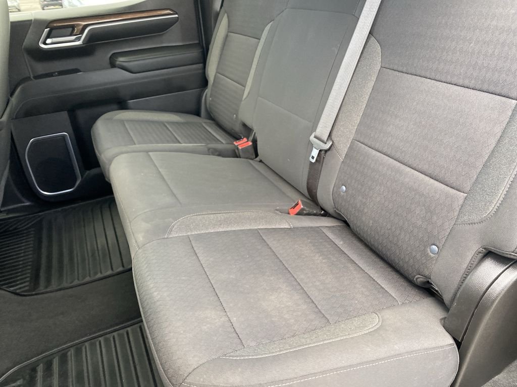2022 Chevrolet Silverado 1500 LT - Photo 28