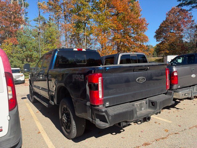 Used 2025 Blue Metallic Ford Lariat image 6