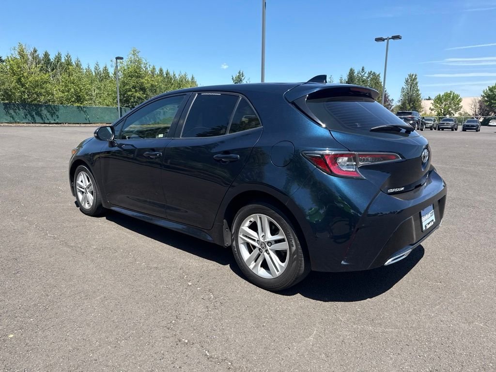 Used 2021 Galactic Aqua Mica Toyota SE image 5