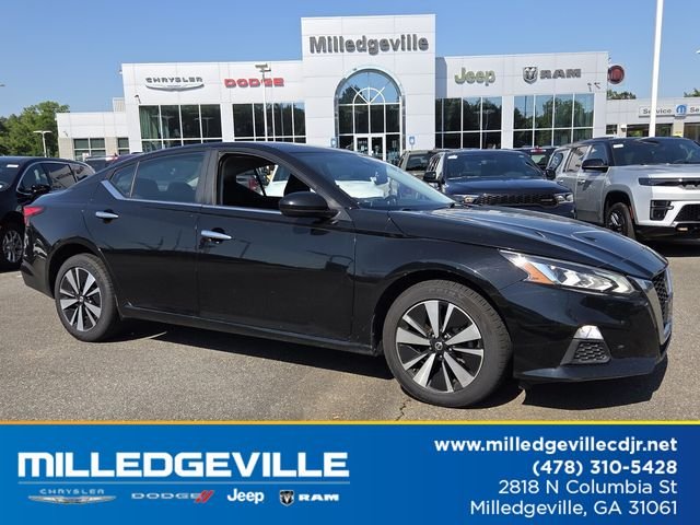 2022 Nissan Altima 2.5 SV