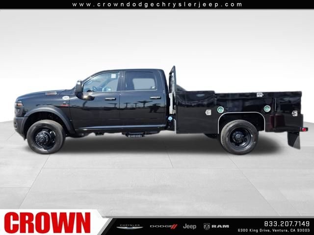 New 2025 Diamond Black Crystal Pearlcoat RAM Tradesman image 8