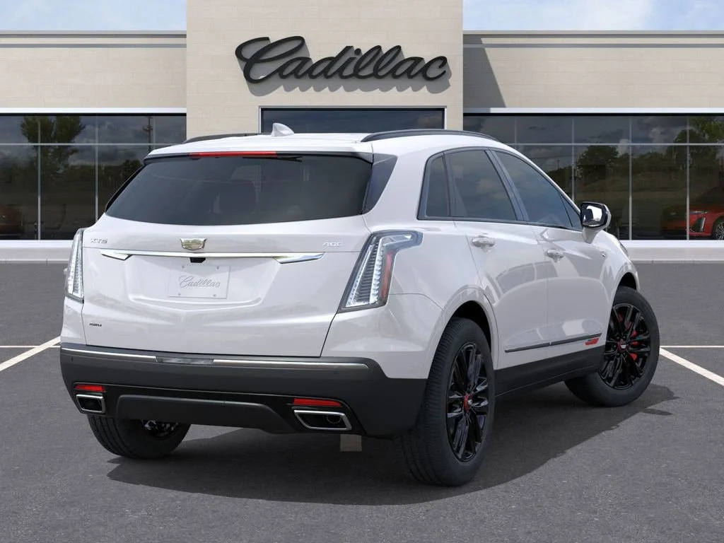2025 Cadillac XT5 Sport - Photo 4