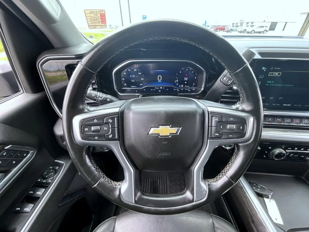 2024 Chevrolet Silverado 3500HD LTZ - Photo 11