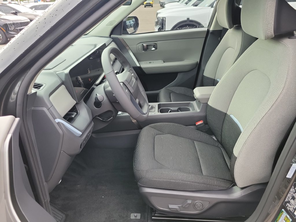 New 2027 Interstellar Gray Kia S image 19