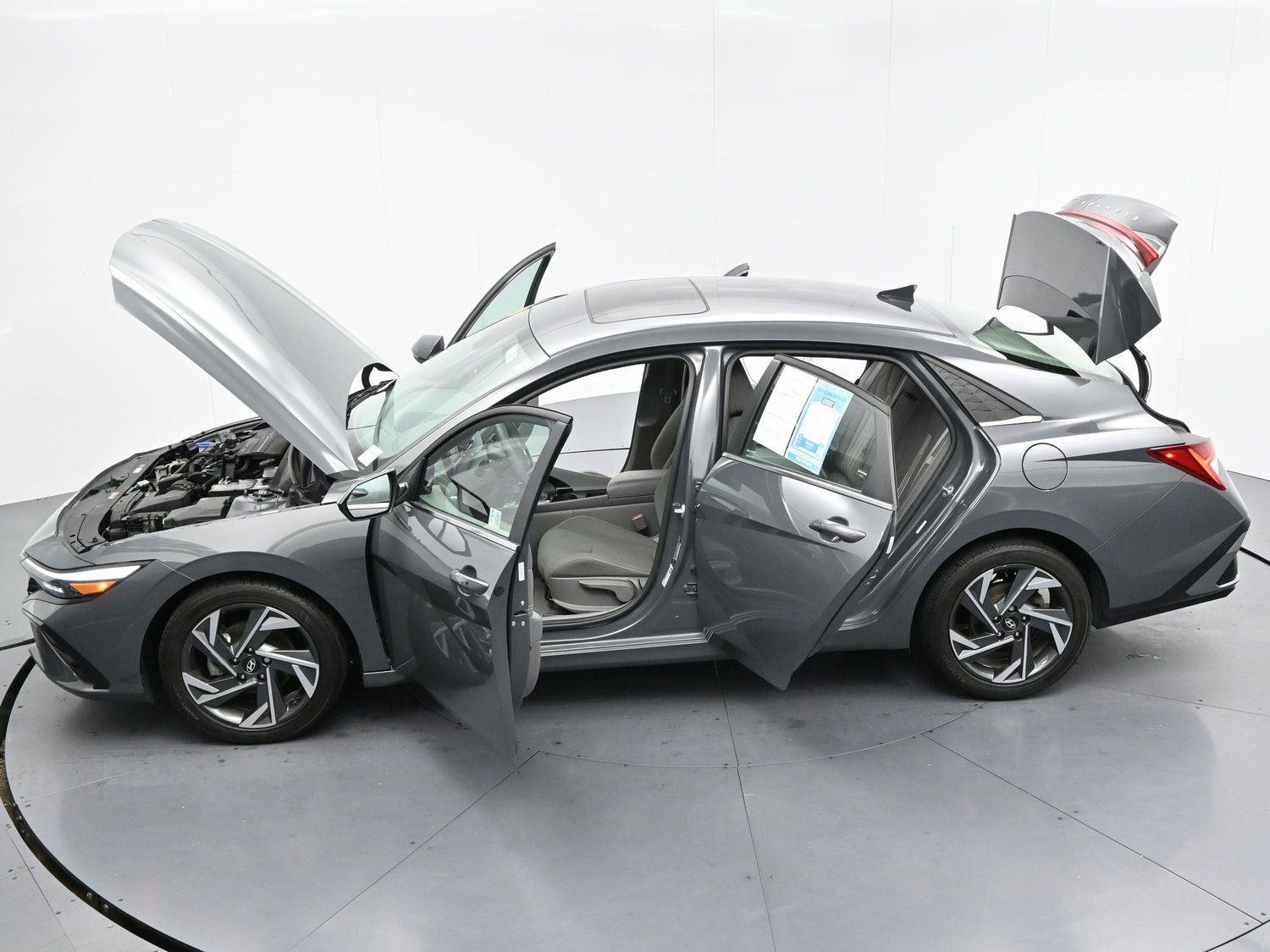 Used 2024 Ecotronic Gray Hyundai SEL image 43