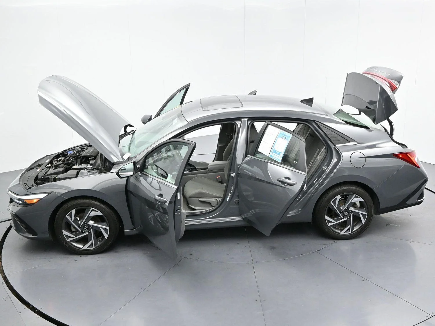 Used 2024 Ecotronic Gray Hyundai SEL image 43
