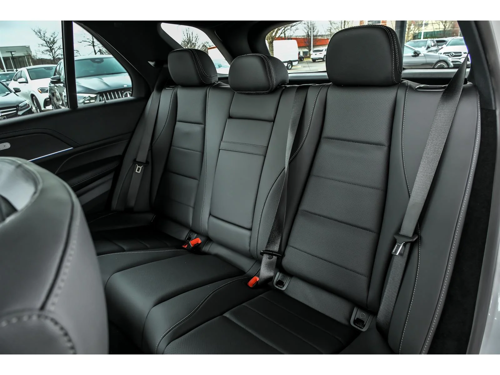 New 2026 Cirrus Silver Metallic Mercedes-Benz GLE 450 4MATIC® image 9
