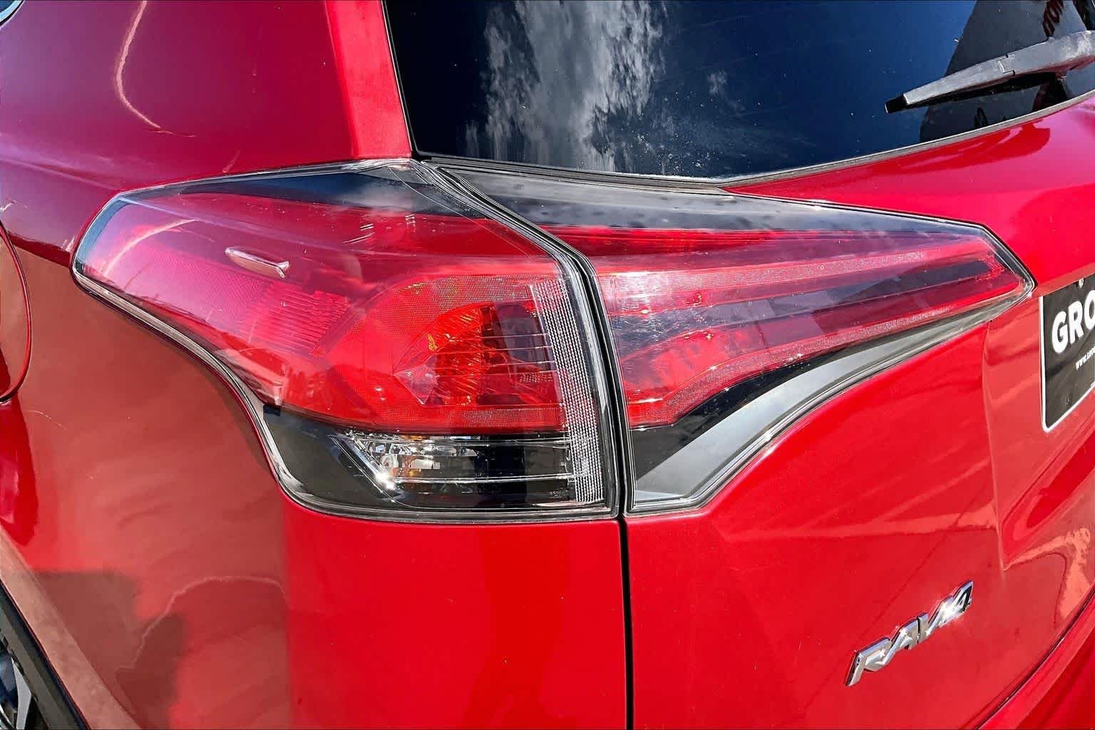 Used 2017 Barcelona Red Metallic Toyota LE image 29