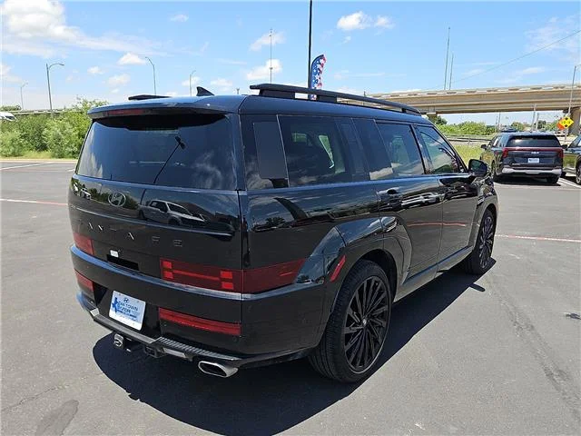 Used 2025 Black Hyundai Calligraphy (DCT) Front-Wheel Drive image 5