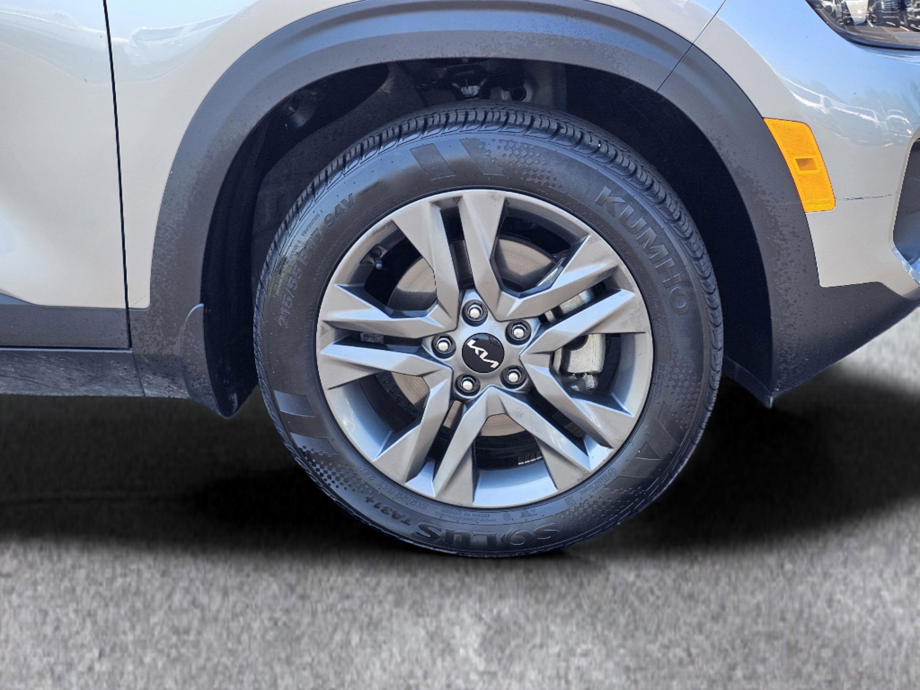 Used 2023 Steel Gray Kia LX image 6