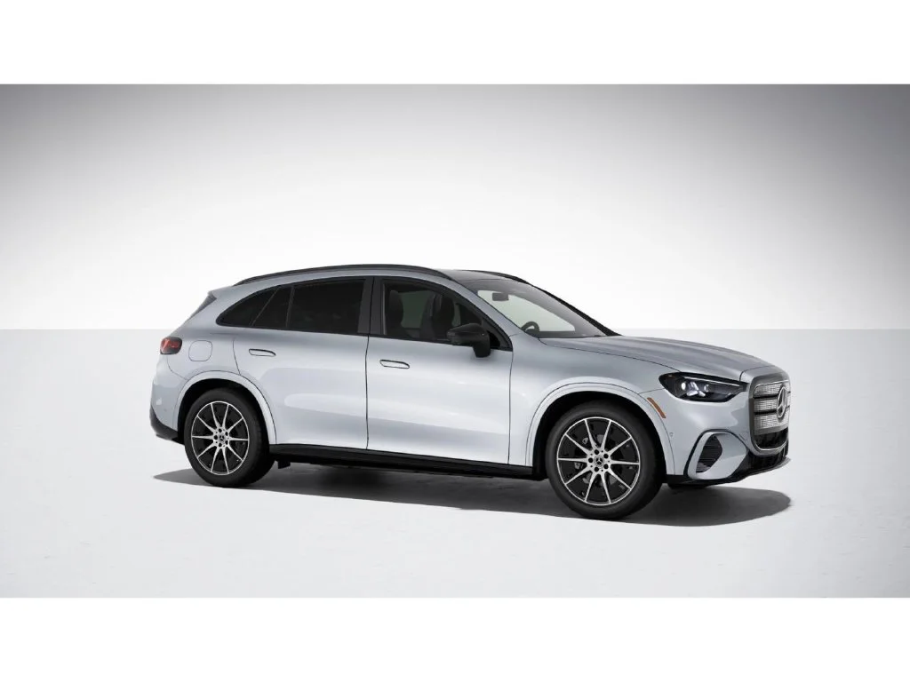New 2027 Silver Mercedes-Benz GLC 400 image 13