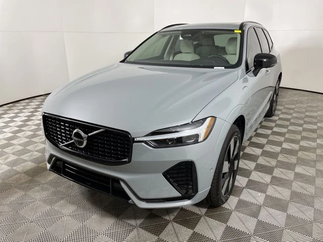 Certified Used 2025 Gray Metallic Volvo Plus image 5