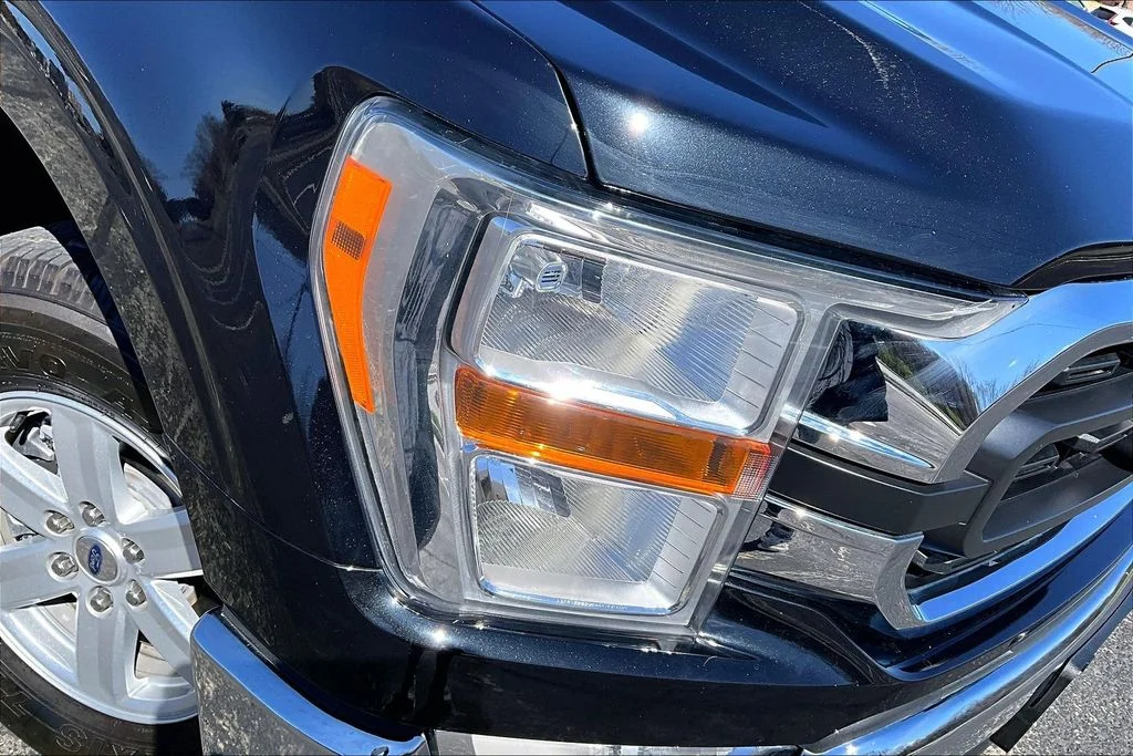 Certified Used 2022 Black Ford XLT image 32