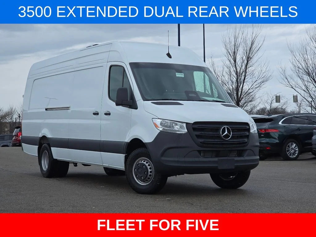 2025 Mercedes-Benz Sprinter 3500 170 Ext WB HO High Roof's photo