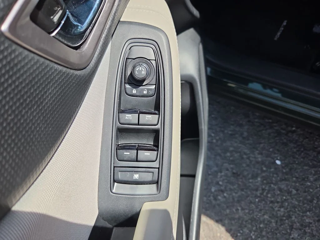 Used 2022 Green Subaru Premium image 25