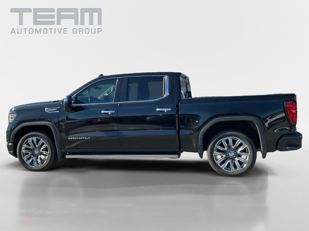 Used 2024 Black GMC Denali image 4