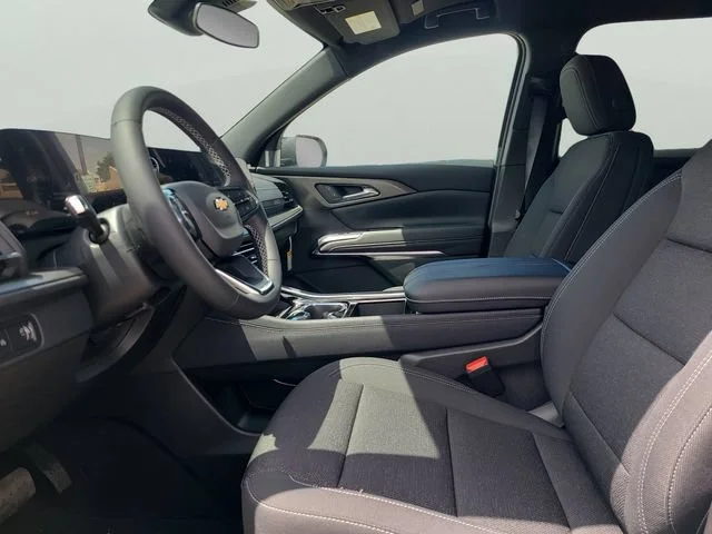New 2026 Summit White Chevrolet LT image 20
