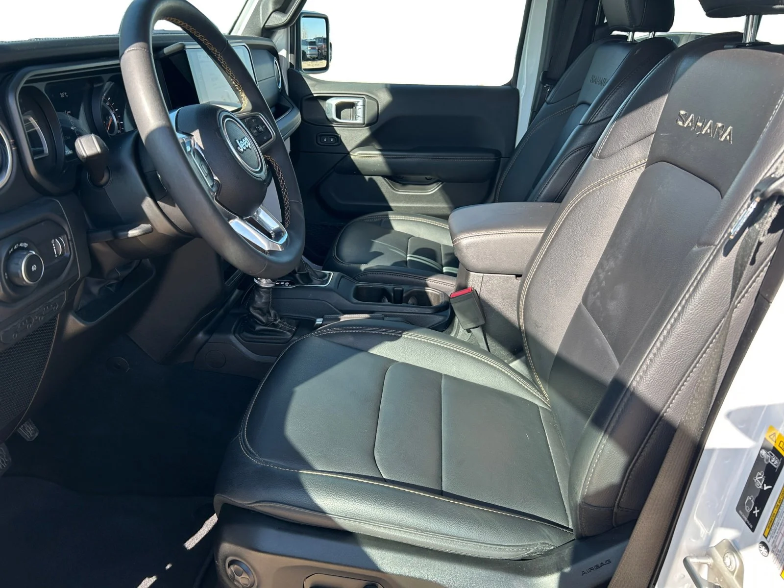 Used 2024 Bright White Jeep SAHARA image 14