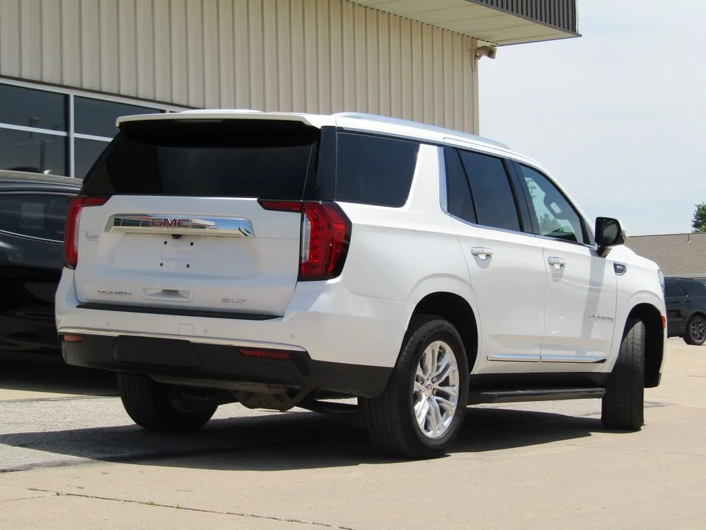 Used 2021 White GMC SLT image 3