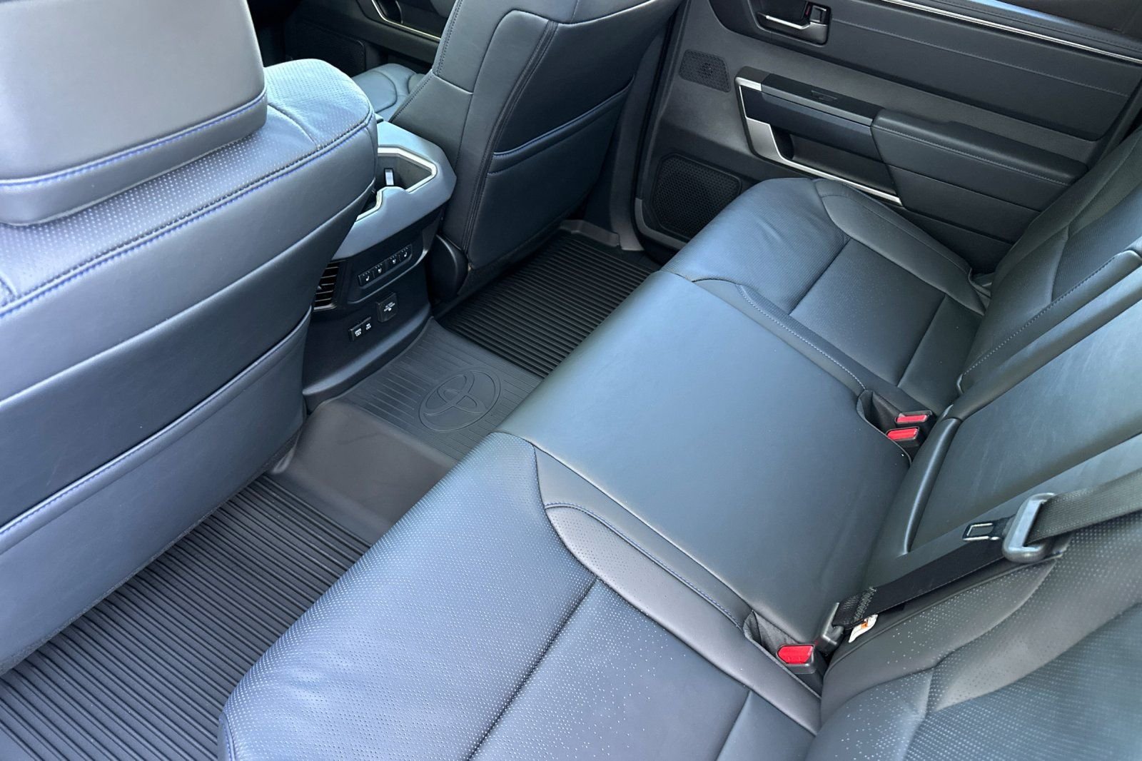 New 2026 Wind Chill Pearl Toyota Platinum i-FORCE MAX image 12