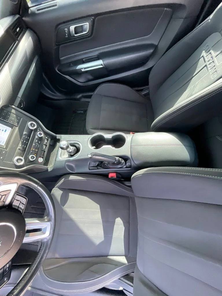 Used 2021 Gray Metallic Ford GT image 10