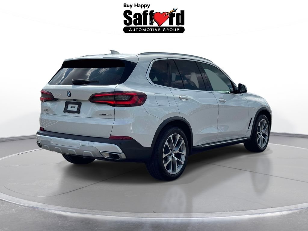 Used 2023 White BMW xDrive40i image 9