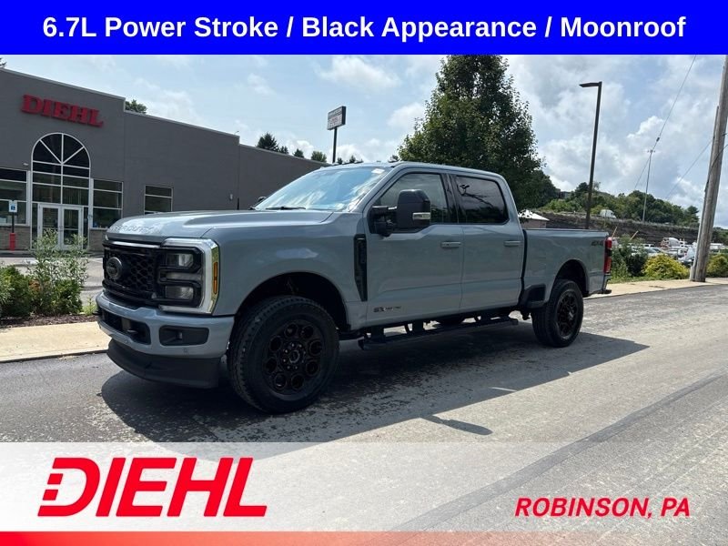 Used 2025 Gray Ford Lariat image 3