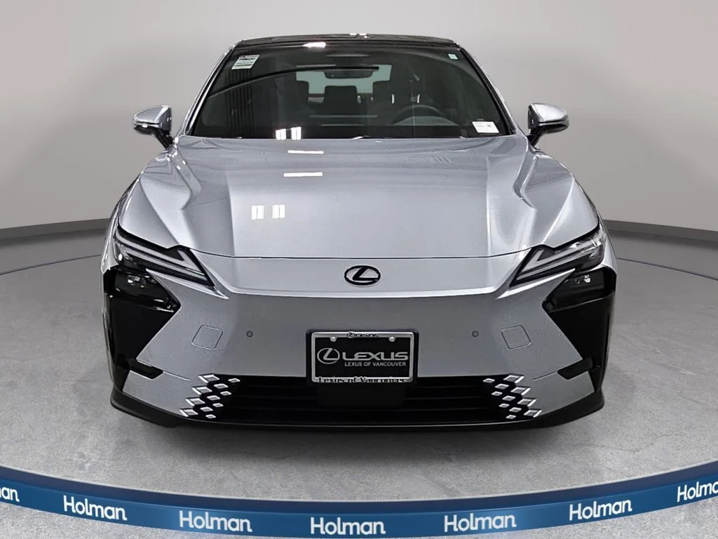 New 2026 Iridium Lexus PREMIUM image 2