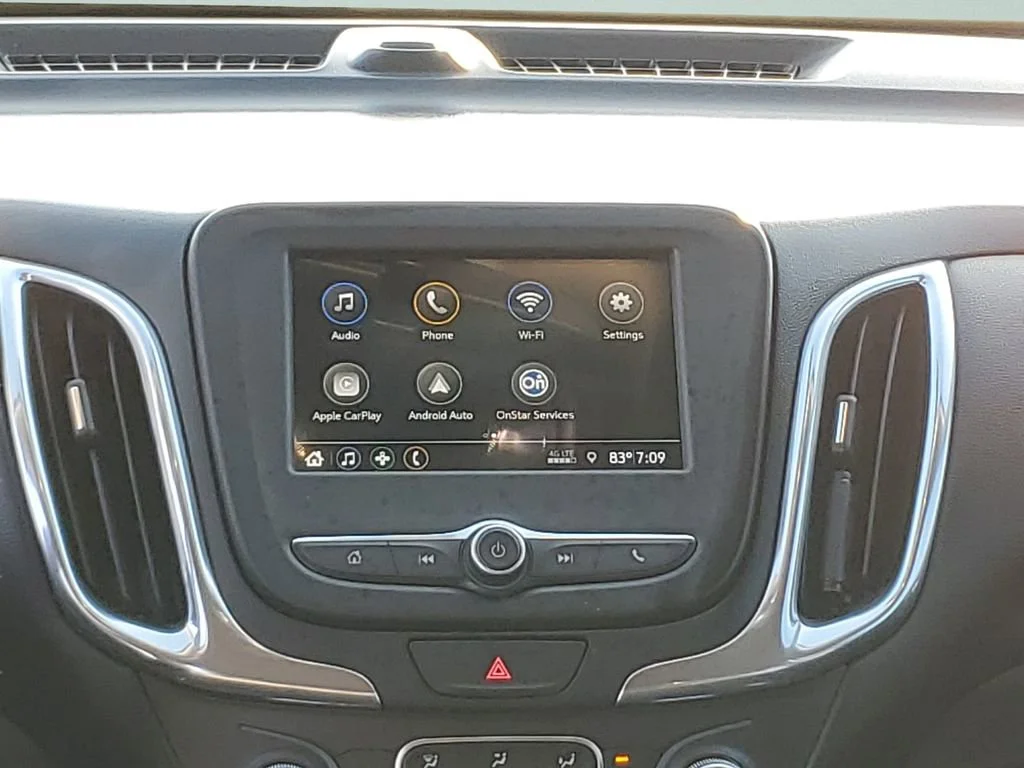 Used 2019 IRIDESCENT PEARL TRICOAT Chevrolet LT image 14