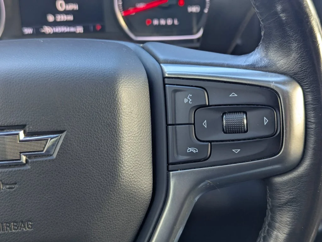 Used 2020 White Chevrolet RST image 17