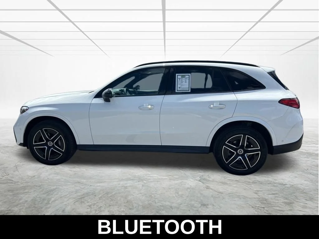 Used 2025  Mercedes-Benz GLC 300 image 5