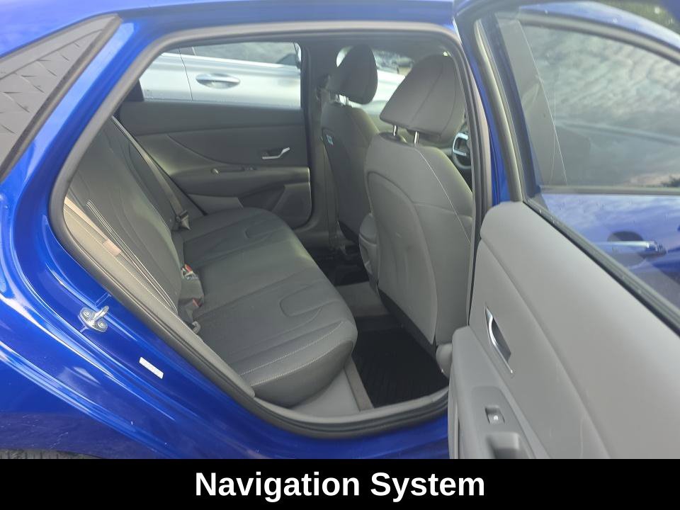 Used 2024 Blue Metallic Hyundai SEL image 4