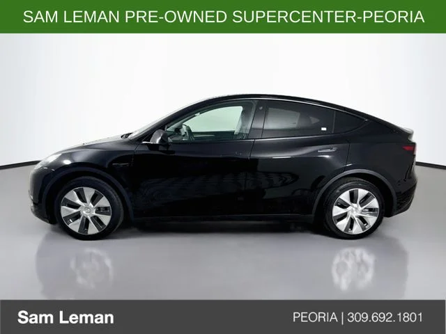 Used 2023 Black Tesla Long Range image 4