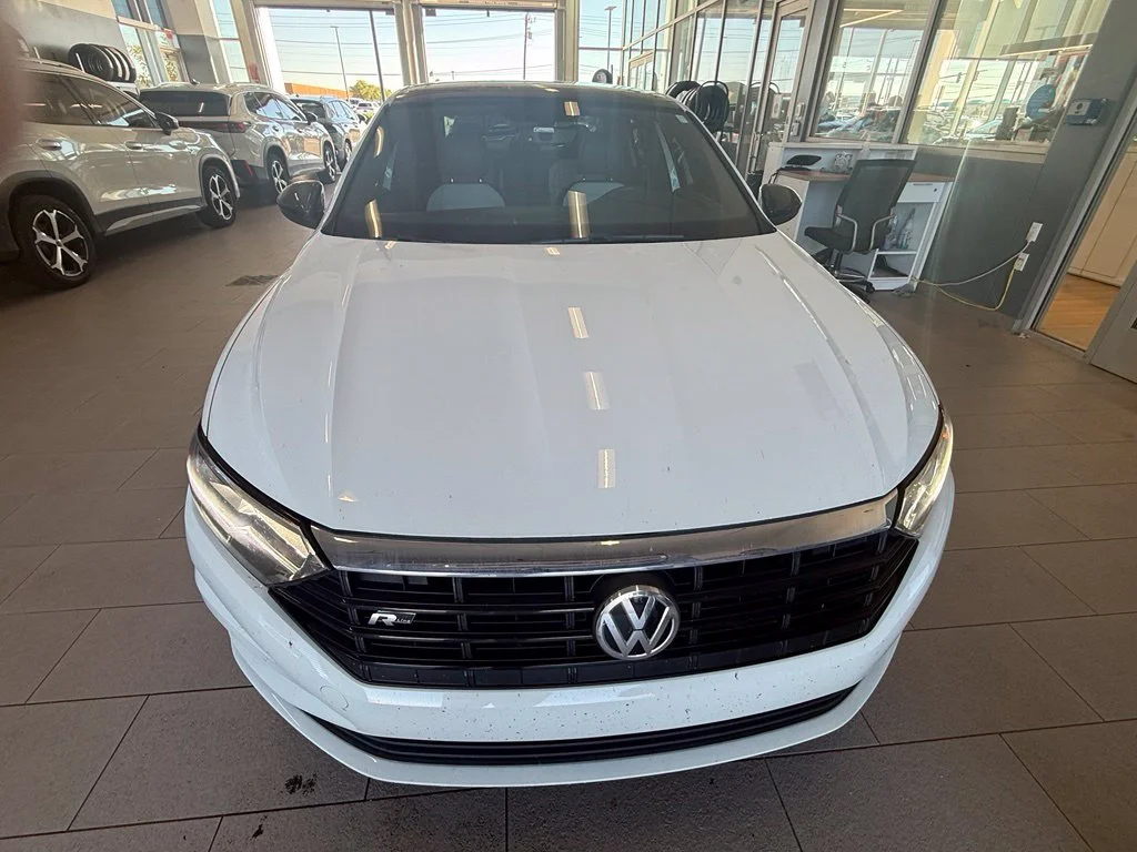 Used 2020  Volkswagen  image 8