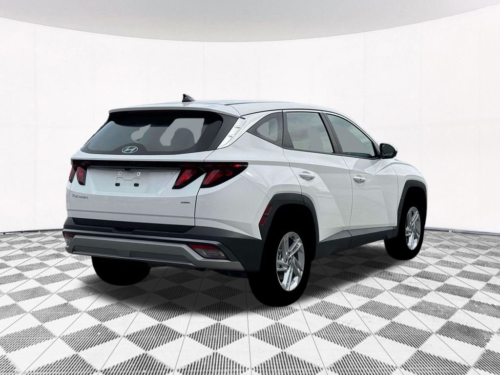 New 2026 White Hyundai SE image 10