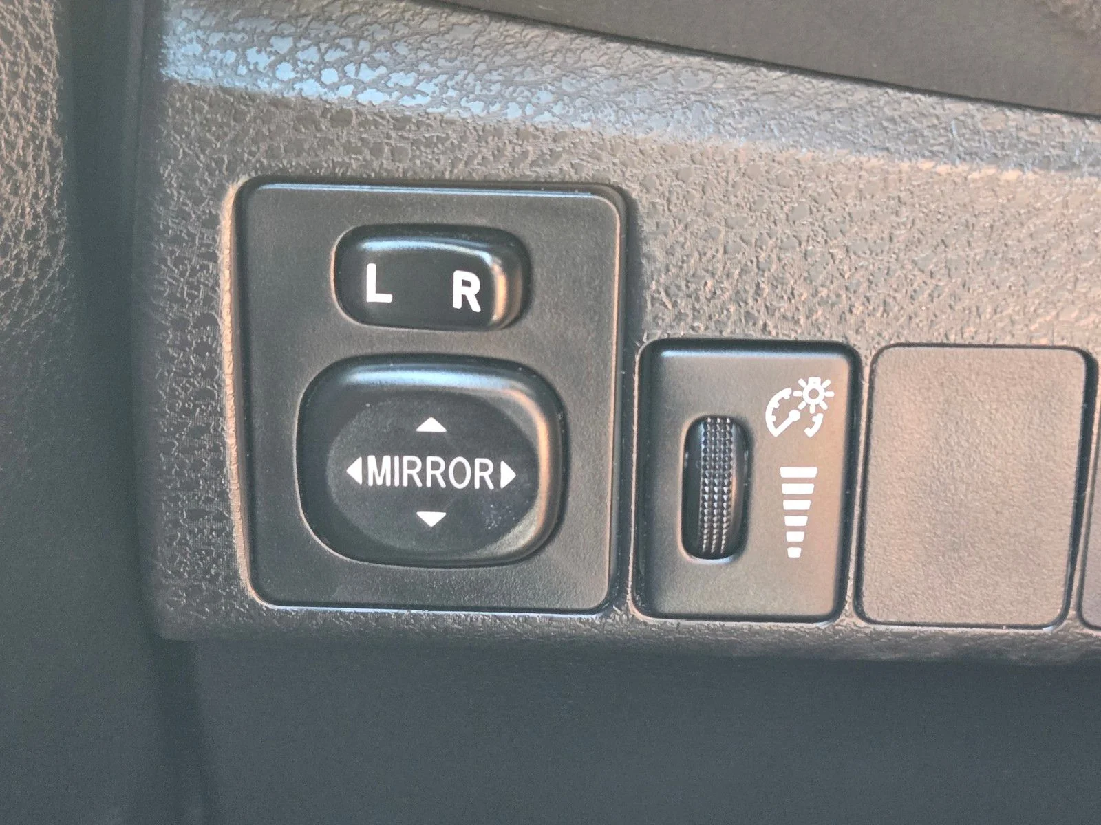 Used 2015 Slate Metallic Toyota S Plus image 30
