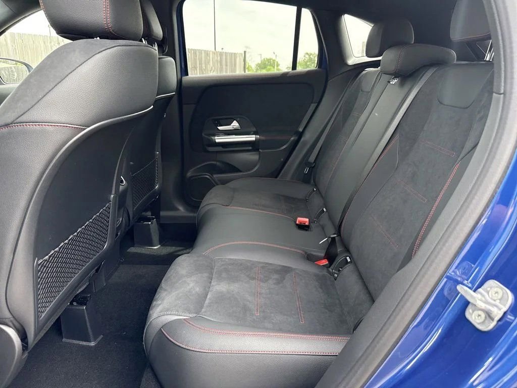 2025 Mercedes-Benz GLA GLA250 - Photo 12