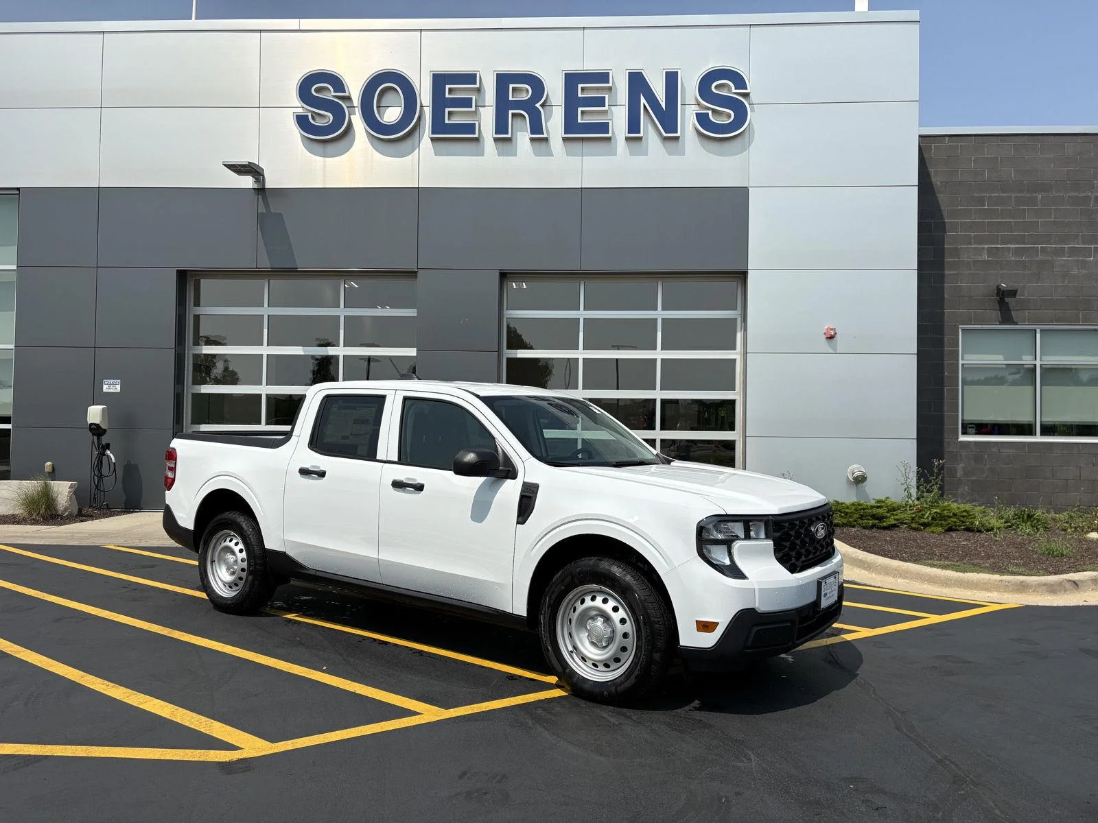 New 2026 Oxford White Ford XL image 1