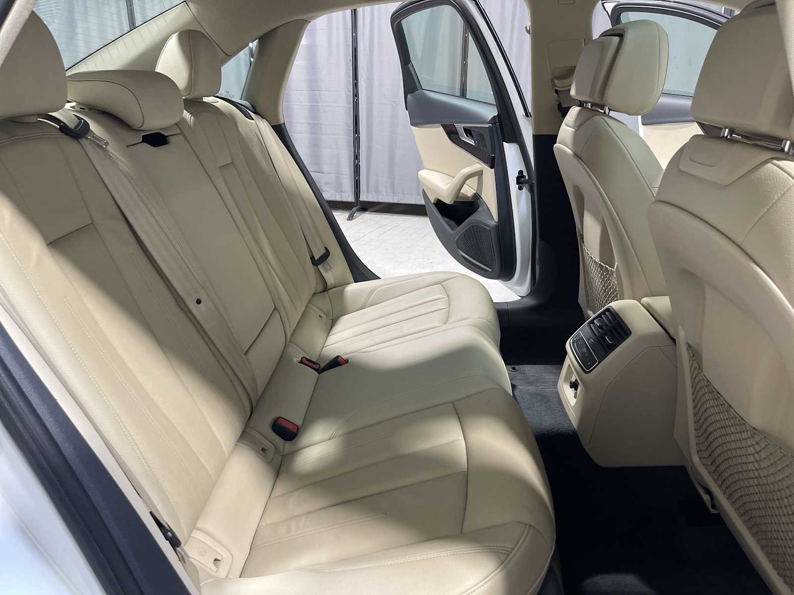 Used 2018 White Audi Tech Premium Plus image 13