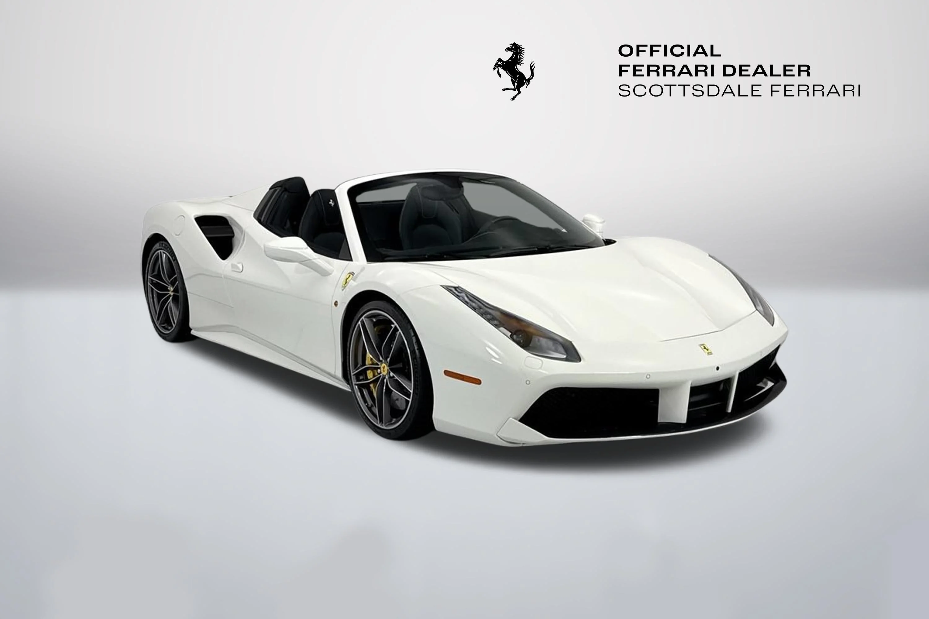 Used 2018 Bianco Avus Ferrari  image 3