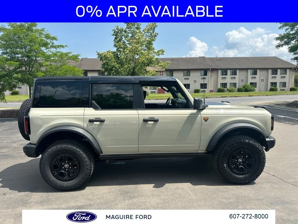 New 2026 Desert Sand Ford Badlands® image 3