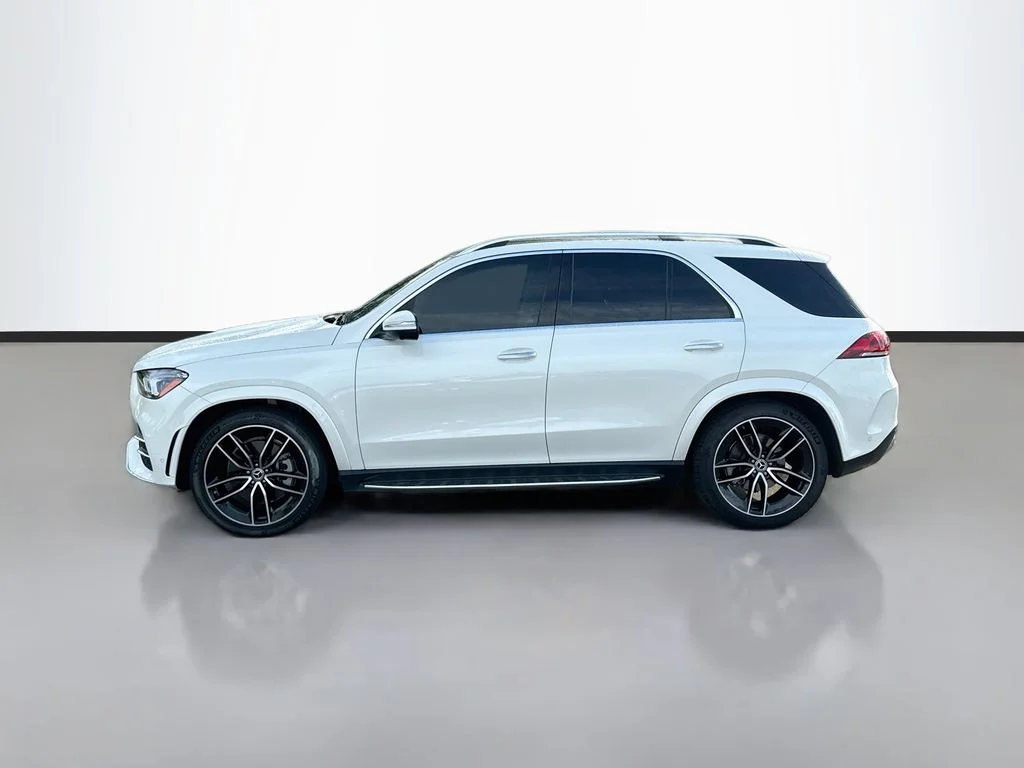 Used 2023  Mercedes-Benz GLE 580 image 4