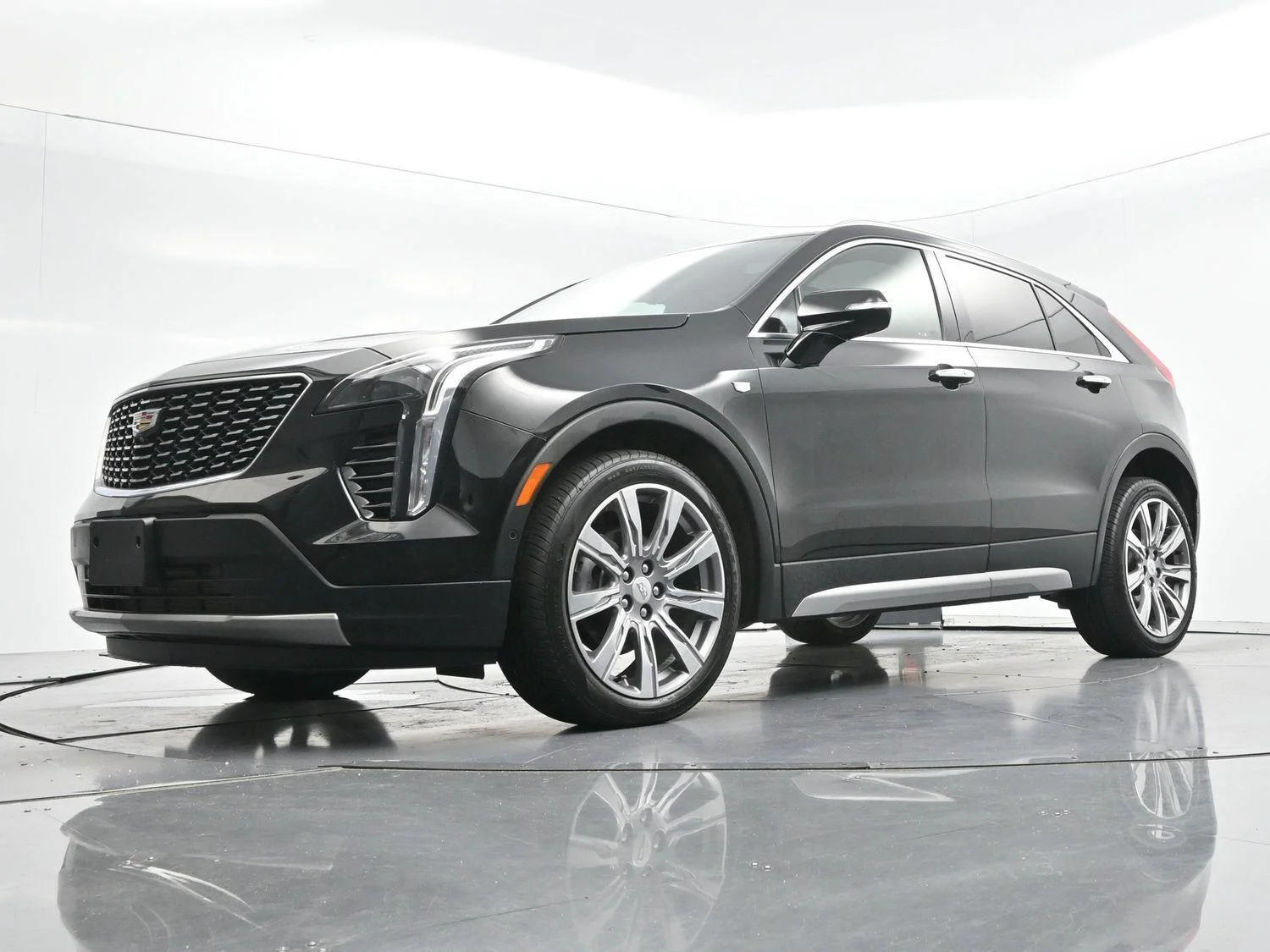 Used 2022 Stellar Black Metallic Cadillac Premium Luxury image 46