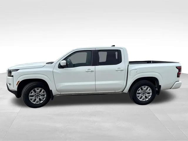 Used 2024 White Nissan SV image 5