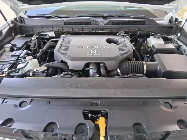 New 2026 2T RADIANT WHIT INFINITI Sport 4WD image 36