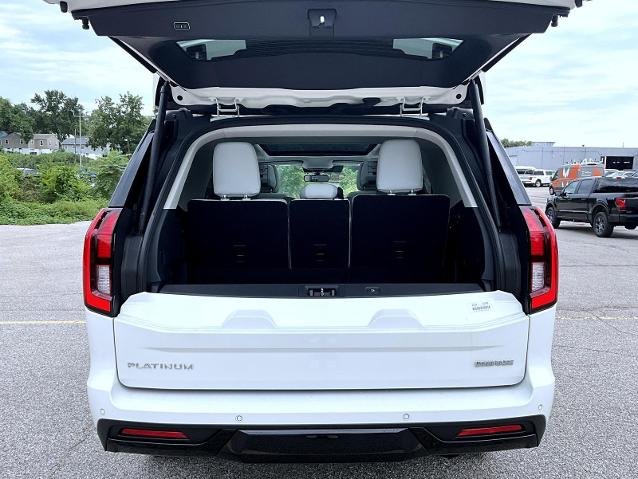 New 2027 Star White Metallic Tri-Coat Ford Platinum image 40